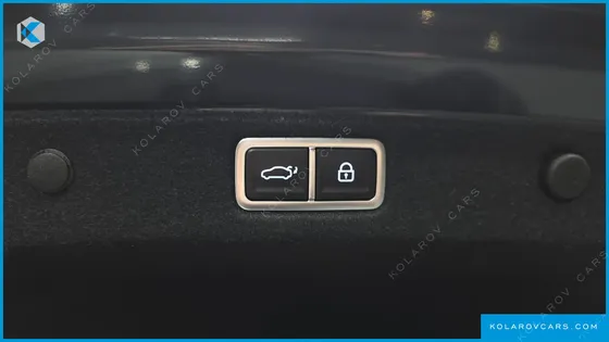 HYUNDAI GRANDEUR PREMIUM