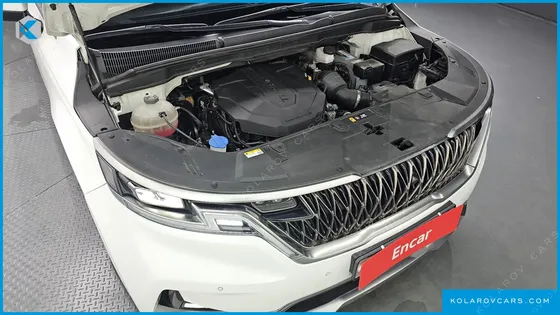 KIA CARNIVAL DIESEL 7-SEATER SIGNATURE
