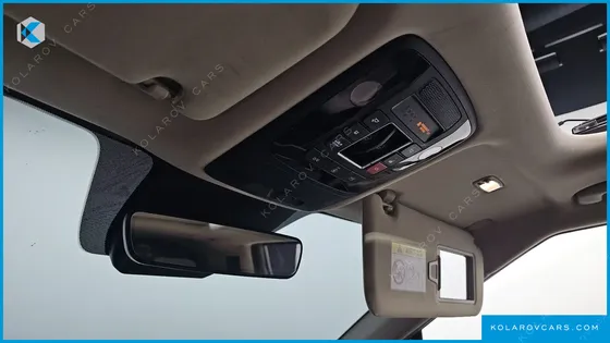 KIA CARNIVAL DIESEL 7-SEATER SIGNATURE