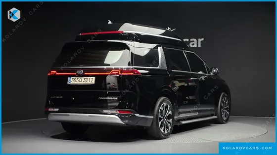 KIA CARNIVAL GASOLINE 7-SEATER HI-LIMOUSINE