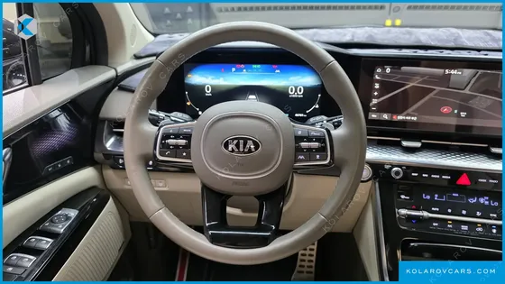KIA CARNIVAL GASOLINE 7-SEATER HI-LIMOUSINE