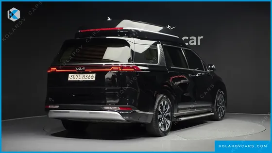 KIA CARNIVAL GASOLINE 9-SEATER HI-LIMOUSINE