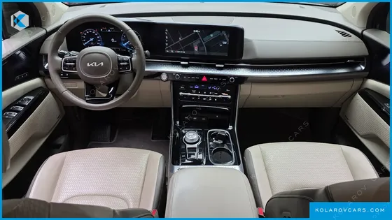 KIA CARNIVAL GASOLINE 9-SEATER HI-LIMOUSINE
