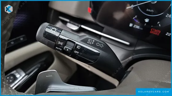 KIA CARNIVAL DIESEL 7-SEATER SIGNATURE