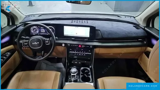 KIA CARNIVAL DIESEL 9-SEATER SIGNATURE