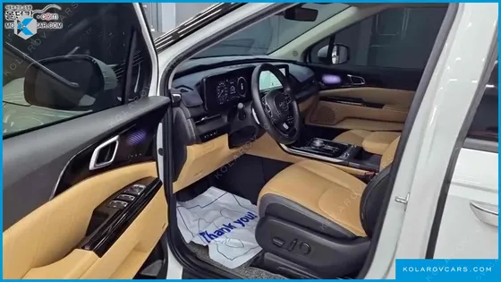 KIA CARNIVAL DIESEL 9-SEATER SIGNATURE