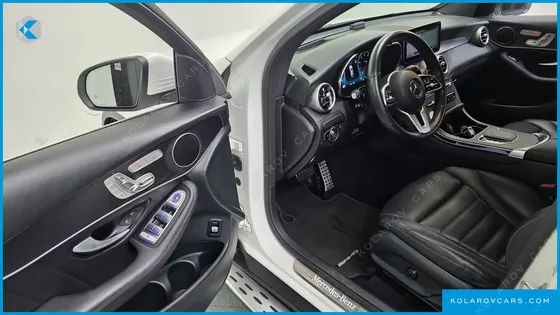 MERCEDES GLC-CLASS GLC300 4MATIC PREMIUM COUPE