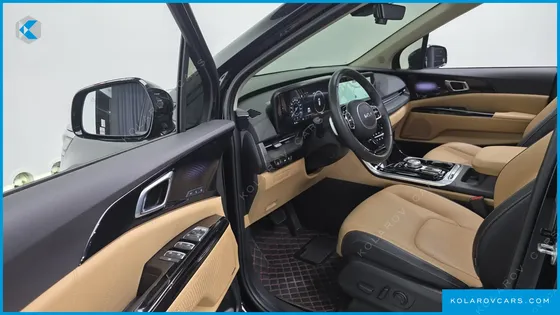 KIA CARNIVAL DIESEL 9-SEATER SIGNATURE