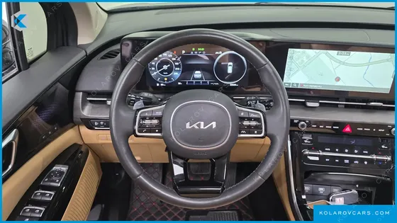 KIA CARNIVAL DIESEL 9-SEATER SIGNATURE