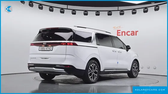 KIA CARNIVAL DIESEL 9-SEATER NOBLESSE