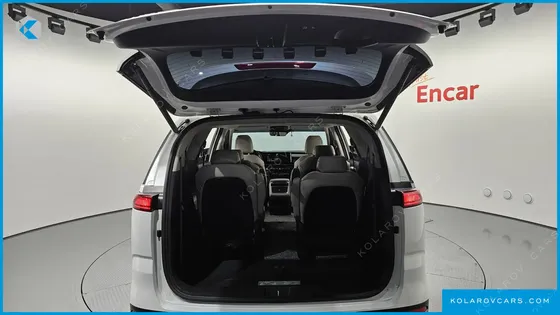 KIA CARNIVAL DIESEL 9-SEATER NOBLESSE