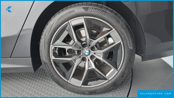 BMW 5 SERIES 520I