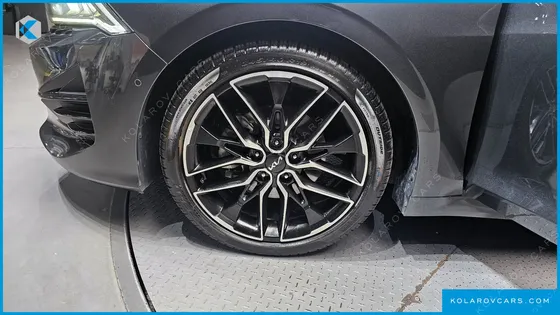 KIA K5 1.6 TURBO