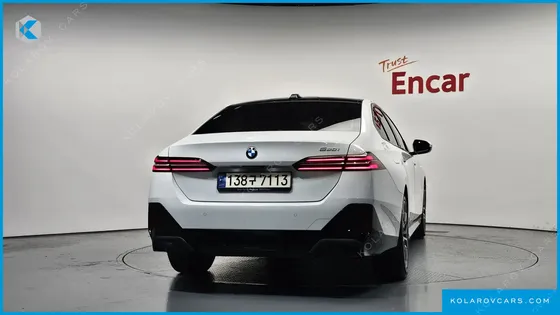 BMW 5 SERIES 520I M SPORT