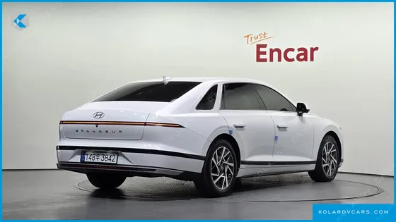 HYUNDAI GRANDEUR EXCLUSIVE
