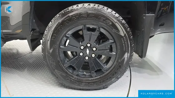 CHEVROLET (GM DAEWOO) COLORADO 3.6 Z71-X MIDNIGHT 4WD