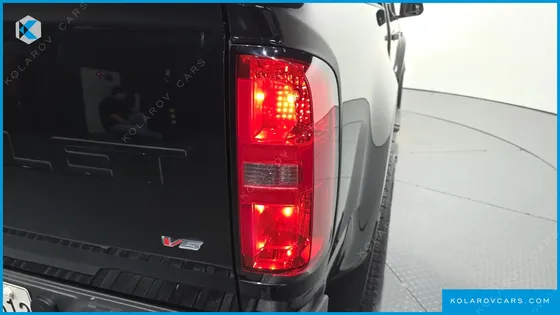 CHEVROLET (GM DAEWOO) COLORADO 3.6 Z71-X MIDNIGHT 4WD