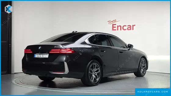 BMW 5 SERIES 520I