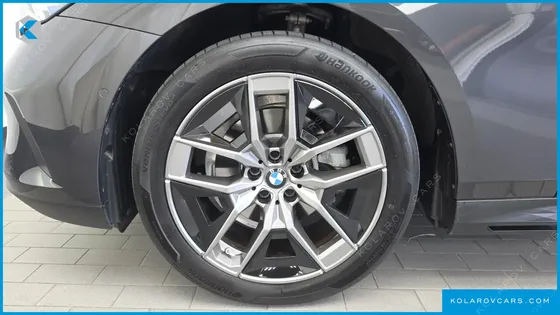 BMW 5 SERIES 520I