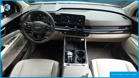 KIA CARNIVAL HEV 7SEATER SIGNATURE