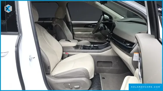 KIA CARNIVAL HEV 7SEATER SIGNATURE