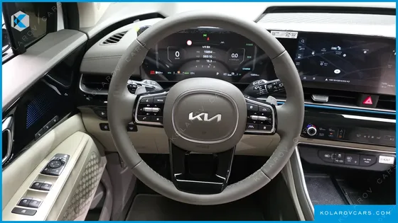 KIA CARNIVAL HEV 7SEATER SIGNATURE
