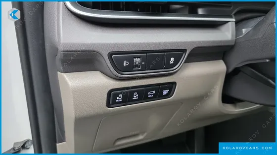 KIA CARNIVAL HEV 9SEATER NOBLESS