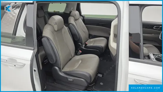 KIA CARNIVAL HEV 9SEATER SIGNATURE