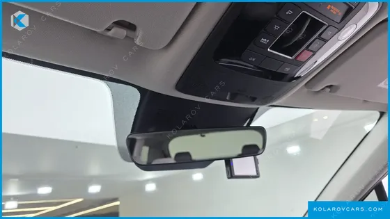 KIA CARNIVAL HEV 9SEATER SIGNATURE
