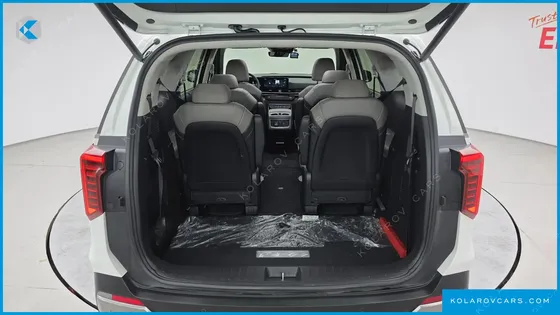KIA CARNIVAL HEV 9SEATER SIGNATURE