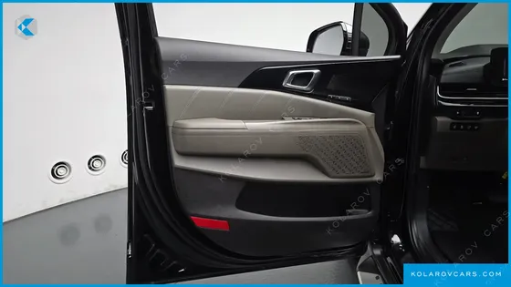 KIA CARNIVAL HEV 9SEATER GRAVITY