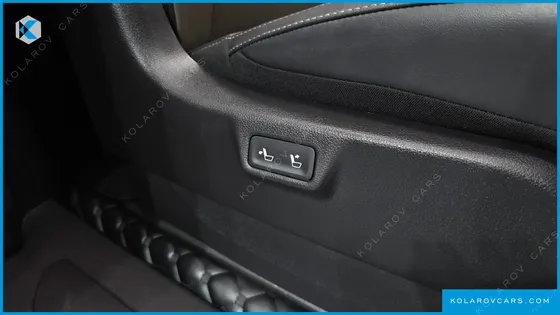 KIA CARNIVAL HEV 9SEATER GRAVITY