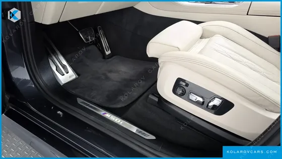 BMW X5 M50I