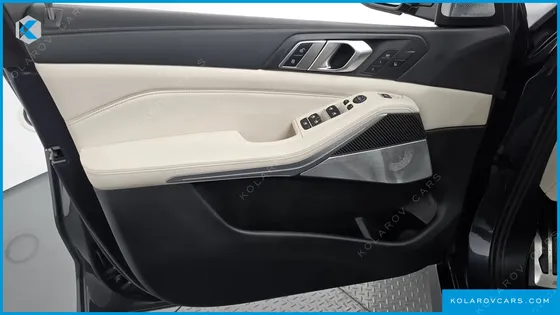 BMW X5 M50I