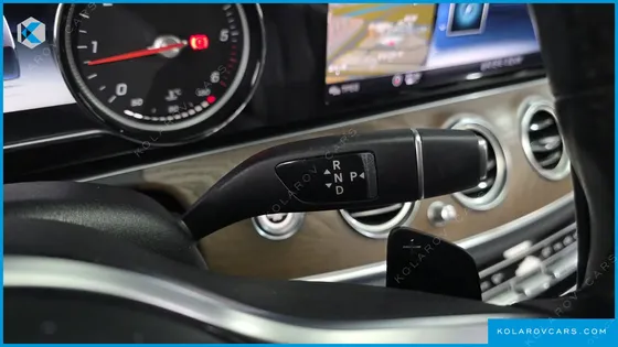MERCEDES E-CLASS E220D 4MATIC EXCLUSIVE