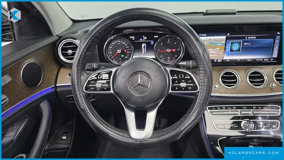 MERCEDES E-CLASS E220D 4MATIC EXCLUSIVE