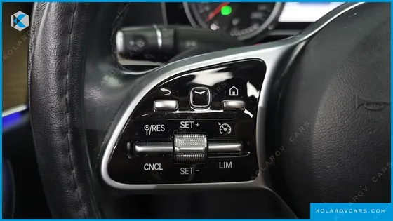MERCEDES E-CLASS E220D 4MATIC EXCLUSIVE