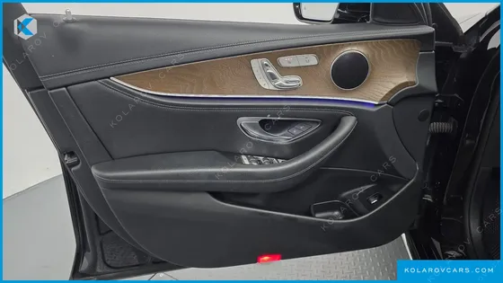 MERCEDES E-CLASS E220D 4MATIC EXCLUSIVE