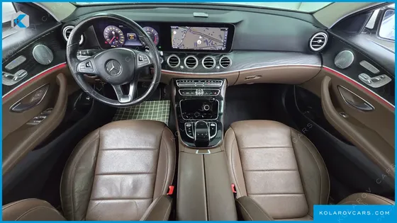 MERCEDES E-CLASS E300 4MATIC AVNATGARDE