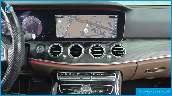 MERCEDES E-CLASS E300 4MATIC AVNATGARDE