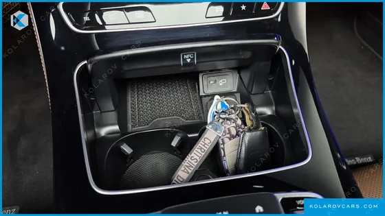 MERCEDES E-CLASS E250 AVANTGARDE