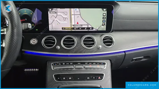MERCEDES E-CLASS E220D 4MATIC AMG LINE