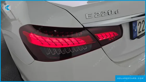 MERCEDES E-CLASS E220D 4MATIC AMG LINE