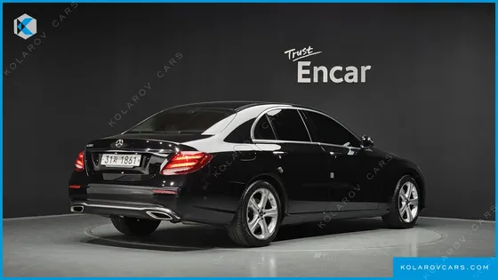 MERCEDES E-CLASS E200 AVANTGARDE
