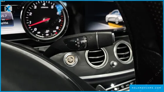 MERCEDES E-CLASS E200 AVANTGARDE