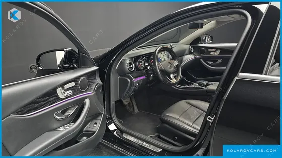 MERCEDES E-CLASS E200 AVANTGARDE