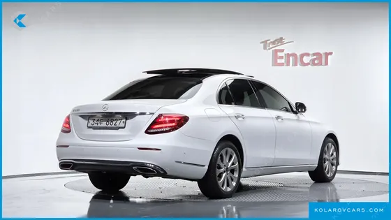 MERCEDES E-CLASS E300 EXCLUSIVE