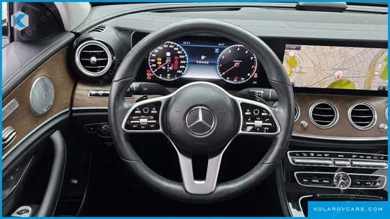 MERCEDES E-CLASS E300 EXCLUSIVE