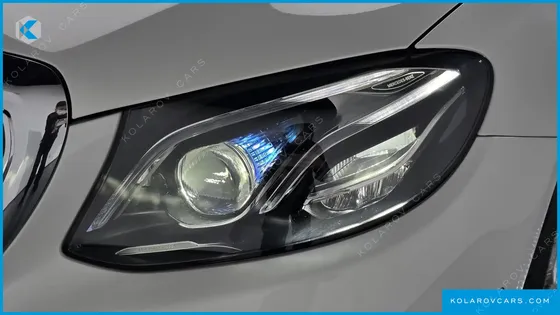 MERCEDES E-CLASS E300 EXCLUSIVE