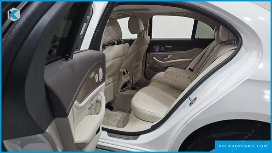 MERCEDES E-CLASS E300 4MATIC EXCLUSIVE